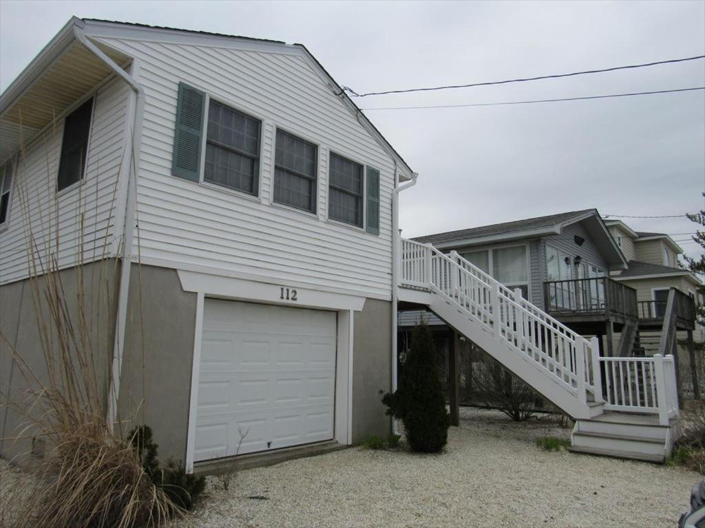 Raised Ranch Style House Close To Beach, Shops And Eateries! Surf City Exterior foto